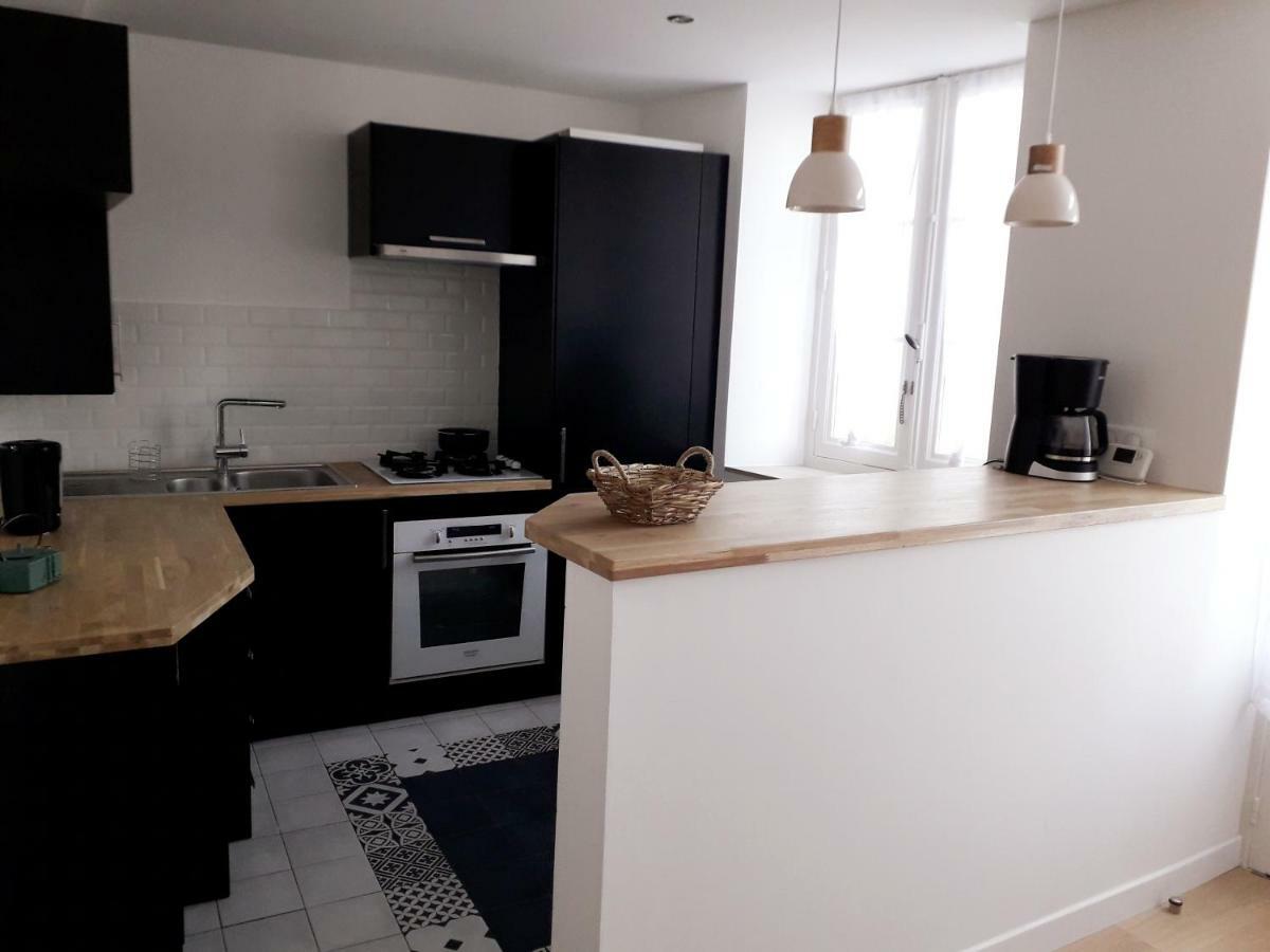 Appartement Au Coeur De Bayonne Sur Les Remparts Exterior foto